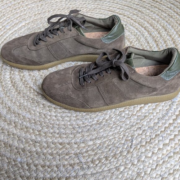 Frank and Oak Dark Olive Green Suede Unisex Sneakers Size 10 / 41 - Picture 2 of 5